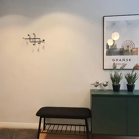 Old Town Apartment *